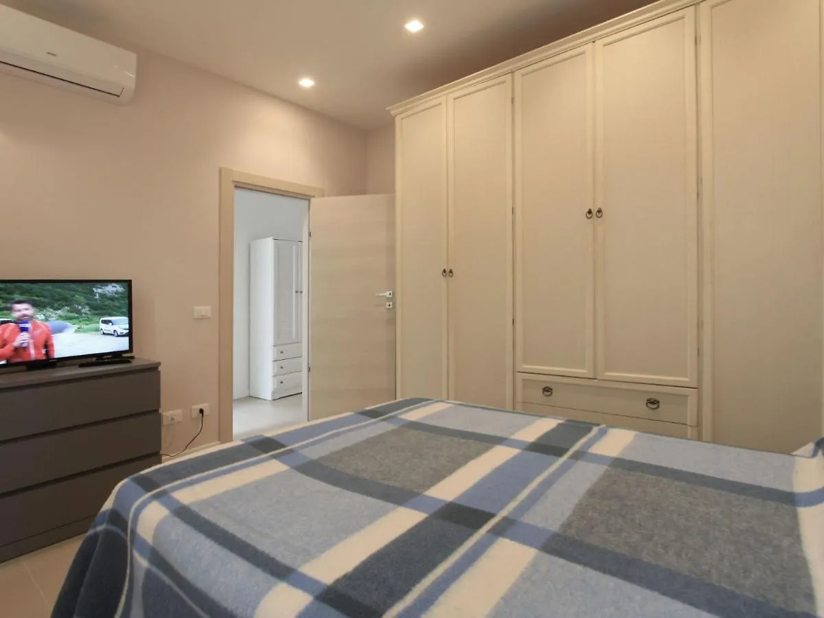 Holiday Home Villa Paola By Interhome 포르데데이마르미 0*,